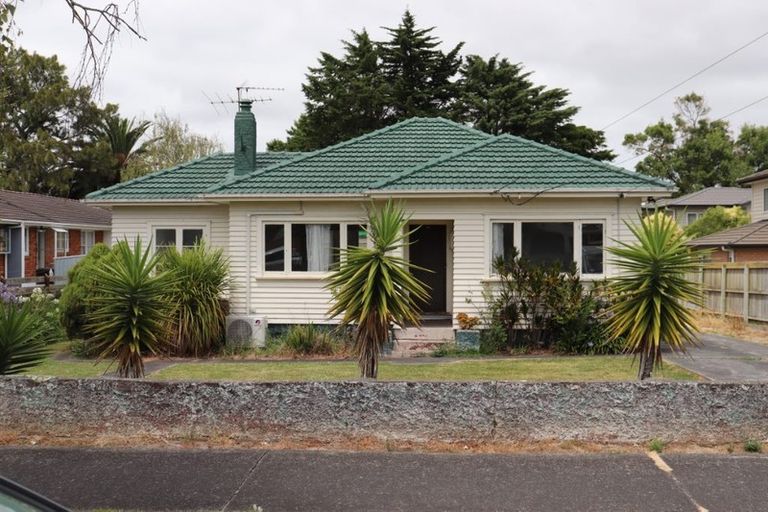 Photo of property in 8a Hill Road, Hillpark, Auckland, 2102