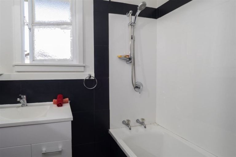 Photo of property in 59 Mcmurdo Street, Tinwald, Ashburton, 7700