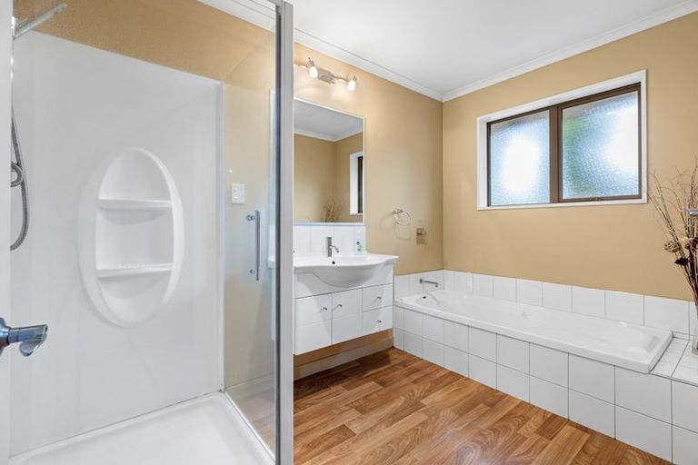 Photo of property in 29 Rolleston Drive, Rolleston, 7614