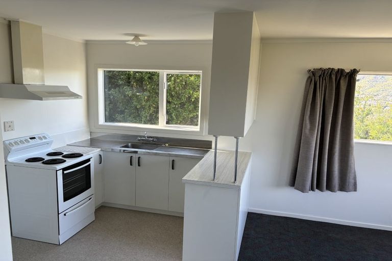 Photo of property in 4/7 Jerome Way, Crofton Downs, Wellington, 6035