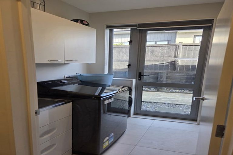 Photo of property in 16 Lydiard Place, Beachlands, Auckland, 2018