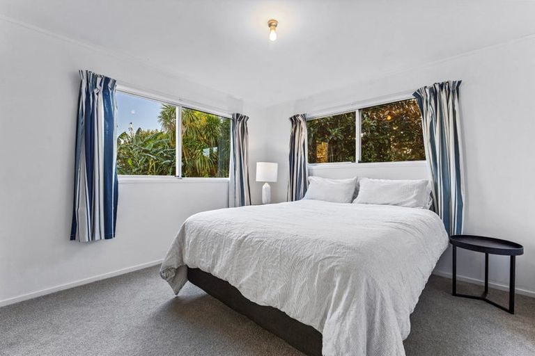 Photo of property in 6 Seatoun Avenue, Leigh, Warkworth, 0985