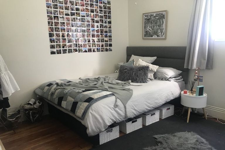 Photo of property in 37 Raroa Road, Kelburn, Wellington, 6012