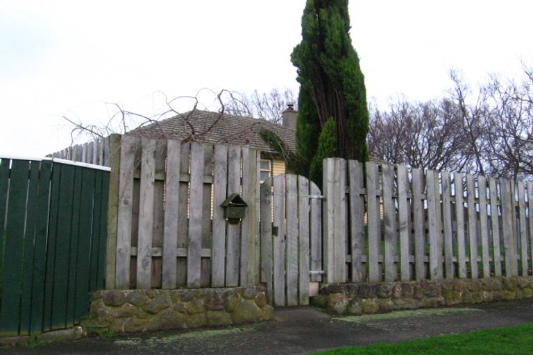 Photo of property in 49 Andrew Avenue, Roslyn, Palmerston North, 4414