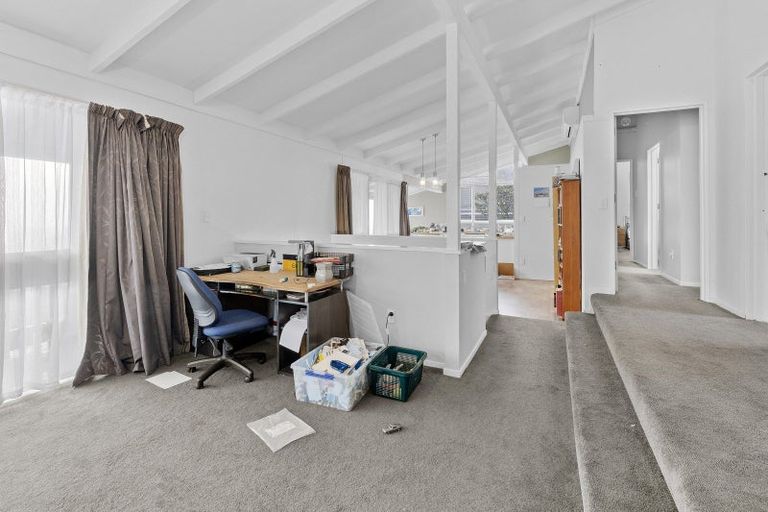 Photo of property in 9 Wychwood Crescent, Springfield, Rotorua, 3015