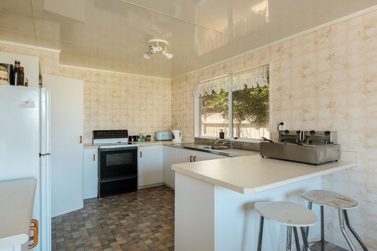 Photo of property in 4 Heatherlea Street, Outer Kaiti, Gisborne, 4010