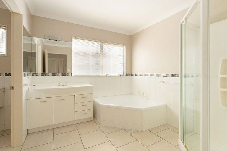 Photo of property in 17 Lemon Grove Avenue, Otumoetai, Tauranga, 3110