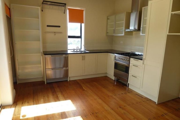 Photo of property in 10 Jeypore Street, Berhampore, Wellington, 6023