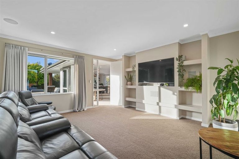 Photo of property in 1 Villa Mews, Rolleston, 7614