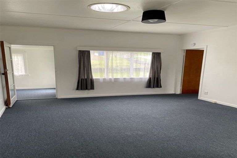 Photo of property in 34 Evans Road, Glen Eden, Auckland, 0602