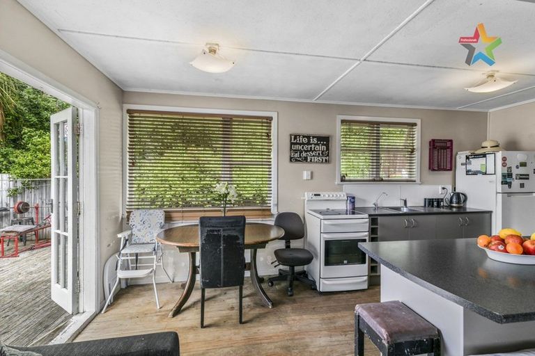 Photo of property in 3 Logie Street, Stokes Valley, Lower Hutt, 5019