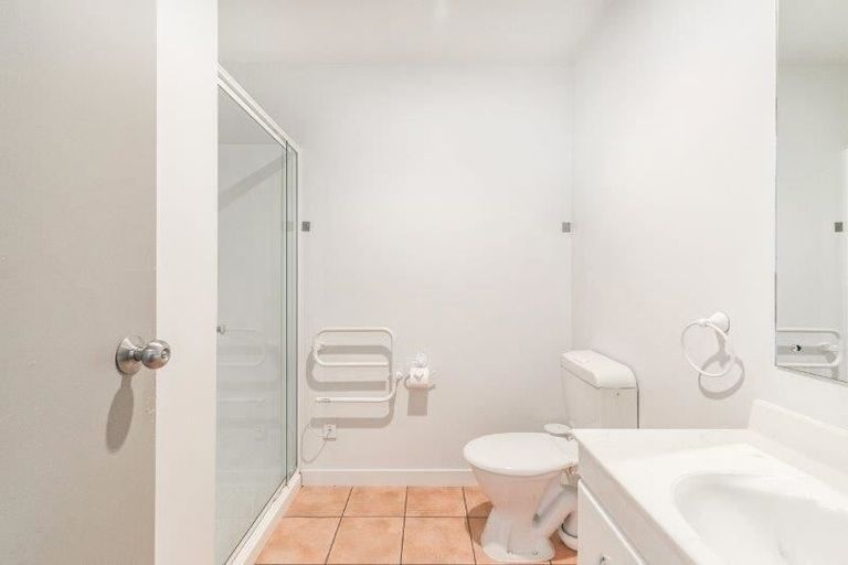 Photo of property in 54/241 Hinemoa Street, Birkenhead, Auckland, 0626