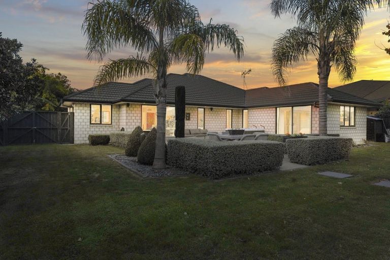 Photo of property in 15 Honiss Place, Cambridge, 3434