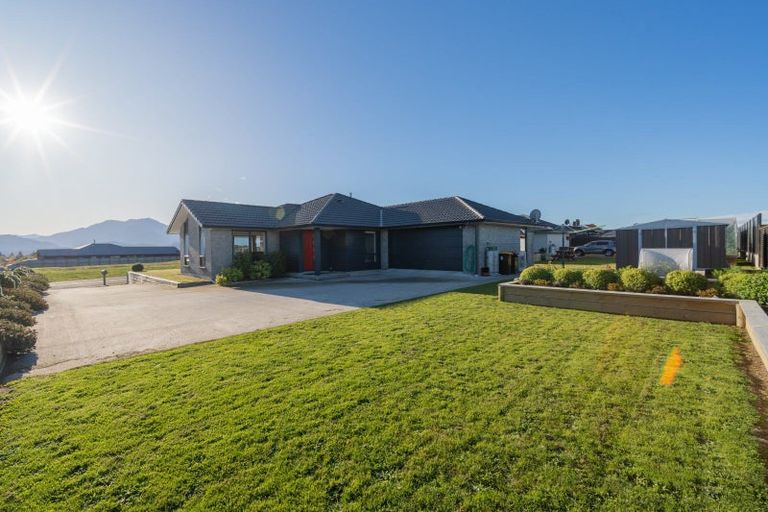 Photo of property in 24 Burnby Drive, Te Anau, 9679