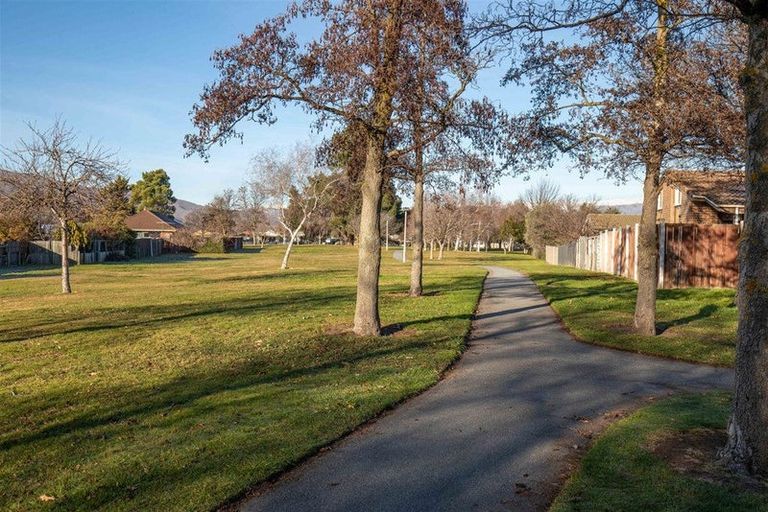 Photo of property in 10 Towan Place, Cromwell, 9310