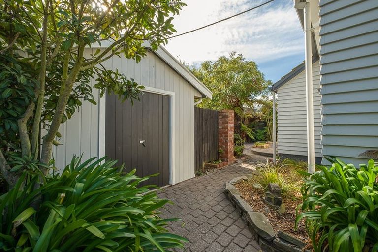 Photo of property in 7 Braemar Place, Avonside, Christchurch, 8061