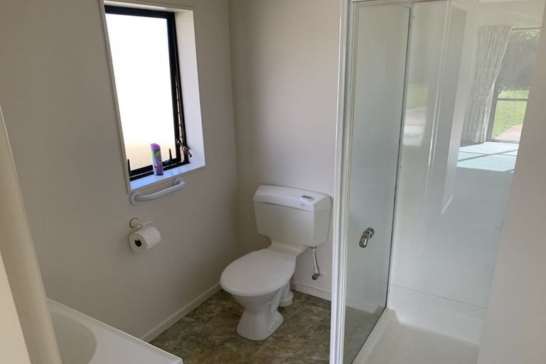 Photo of property in 36 Hadleigh Court, Paraparaumu, 5032