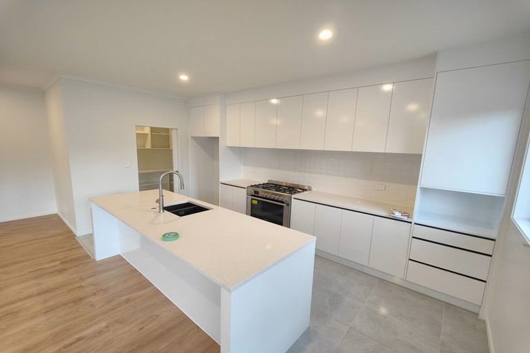 Photo of property in 8 Sydney Place, Flagstaff, Hamilton, 3210