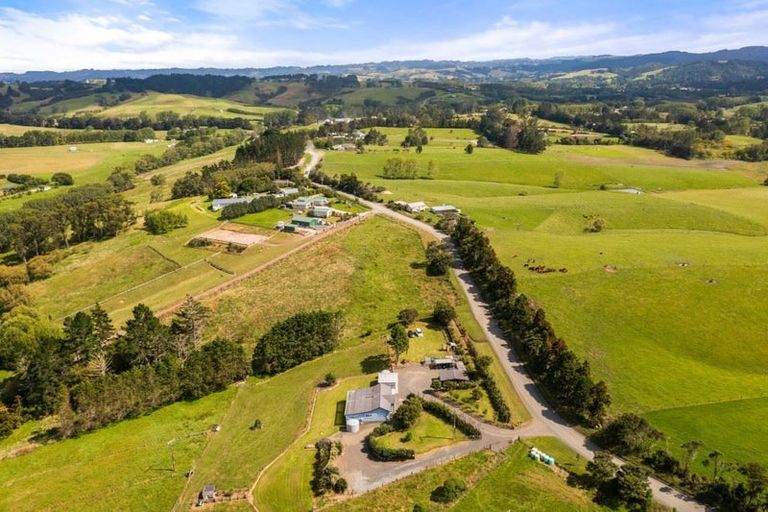 Photo of property in 175 Ireland Road, Waitoki, Kaukapakapa, 0871