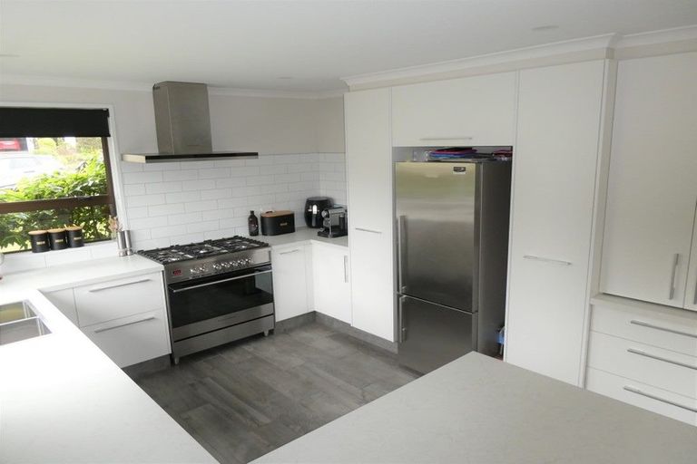 Photo of property in 14 Loris Place, Karoro, Greymouth, 7805