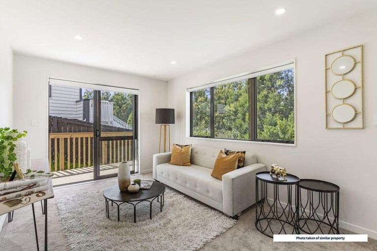 Photo of property in 20 Baumea Rise, Massey, Auckland, 0614