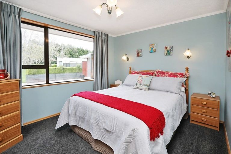Photo of property in 9 Tui Place, Otatara, Invercargill, 9879
