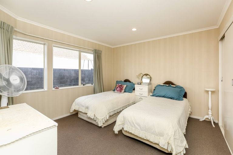 Photo of property in 275 Mangorei Road, Merrilands, New Plymouth, 4312