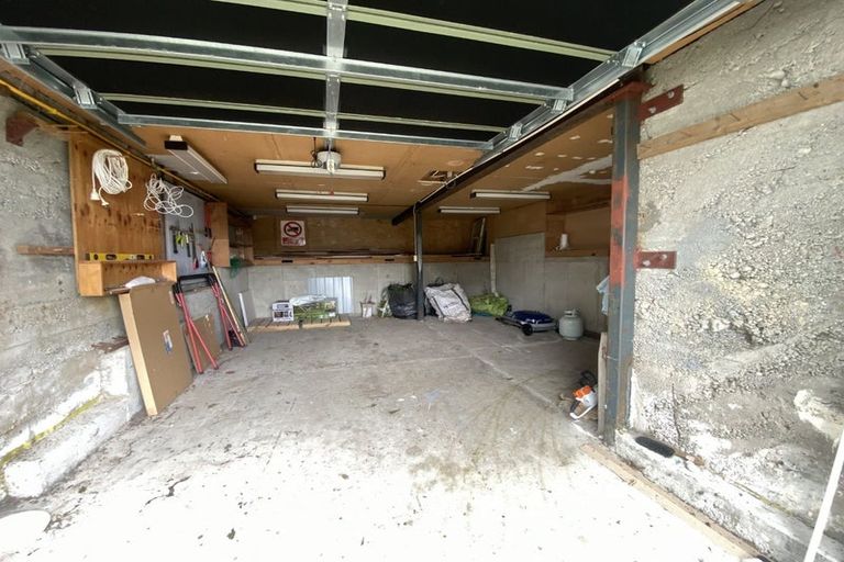 Photo of property in 32 Rodrigo Road, Kilbirnie, Wellington, 6022