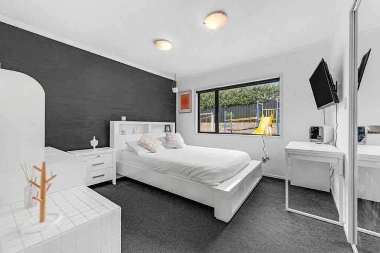 Photo of property in 1093 Glenbrook Road, Glenbrook, Waiuku, 2681