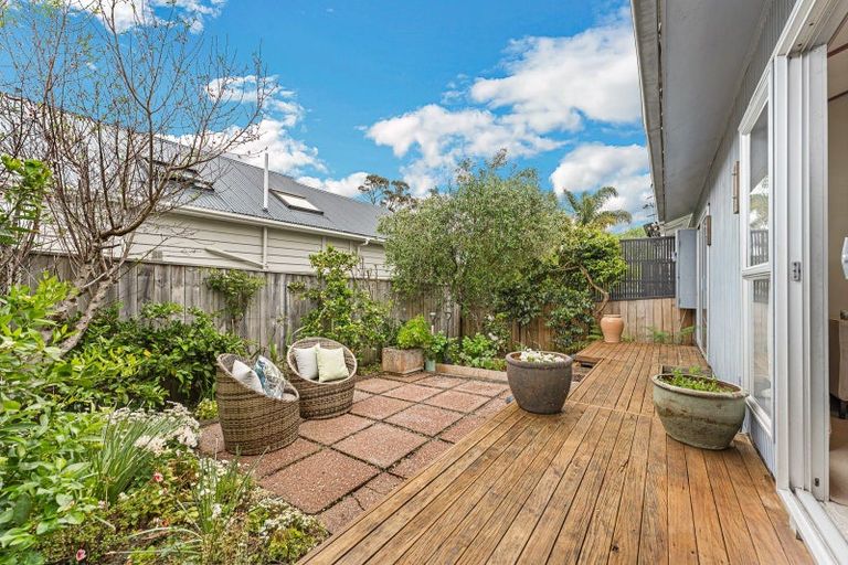 Photo of property in 1/24 Hastings Parade, Devonport, Auckland, 0624