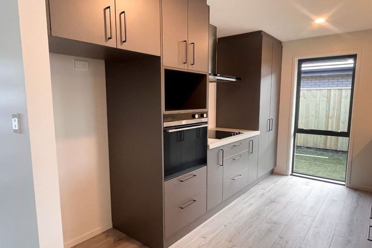 Photo of property in 185 Faringdon Boulevard, Rolleston, 7615