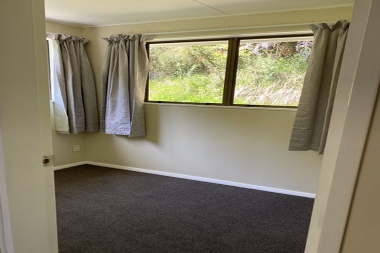 Photo of property in 105b Kamahi Street, Stokes Valley, Lower Hutt, 5019