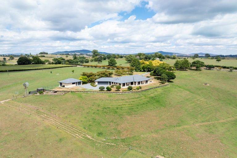 Photo of property in 240 Gunn Road, Waharoa, 3474