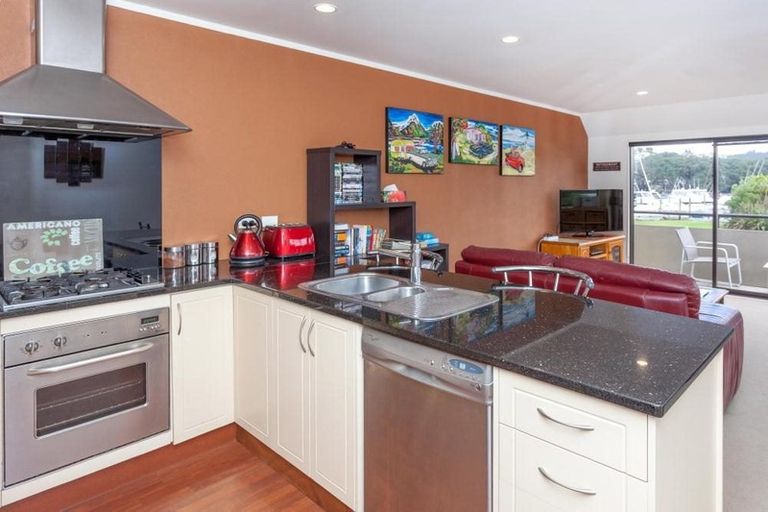 Photo of property in 613b Beach Road, Whangamata, 3620