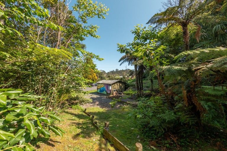 Photo of property in 1580 Rings Road, Coromandel, 3506