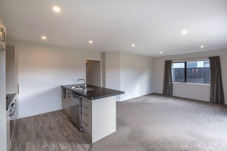 Photo of property in 42 Wallingford Crescent, Rolleston, 7615