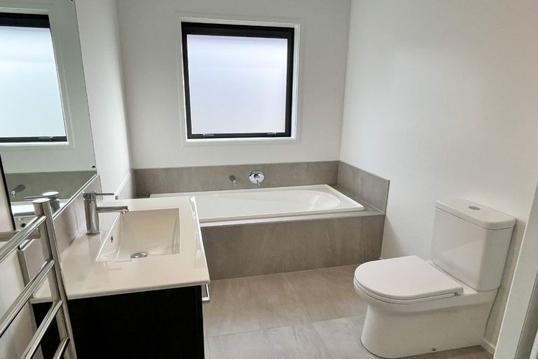 Photo of property in 42 Redbrook Road, Casebrook, Christchurch, 8051