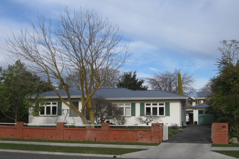 Photo of property in 105 Duchess Crescent, Mayfair, Hastings, 4122