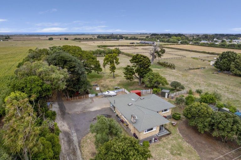Photo of property in 1277 South Road, Manaia, Hawera, 4678