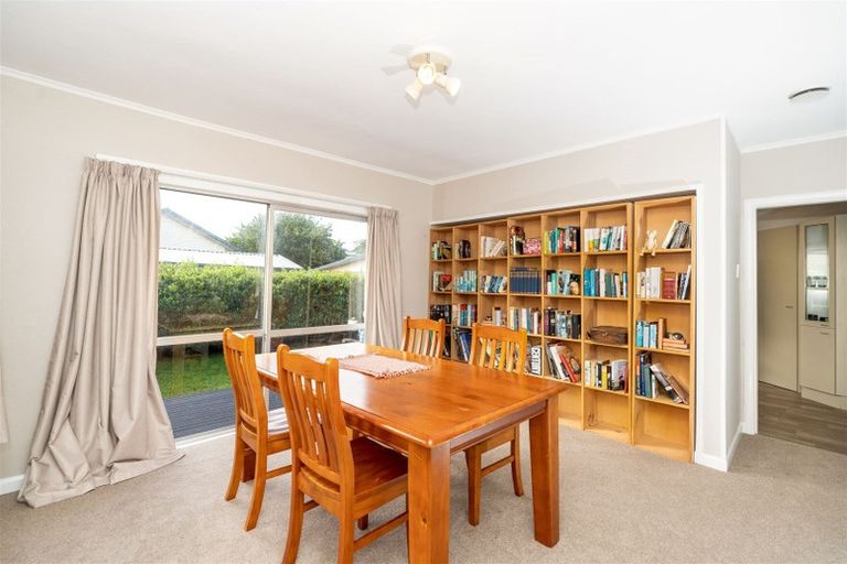 Photo of property in 10 Tui Avenue, Forest Lake, Hamilton, 3200