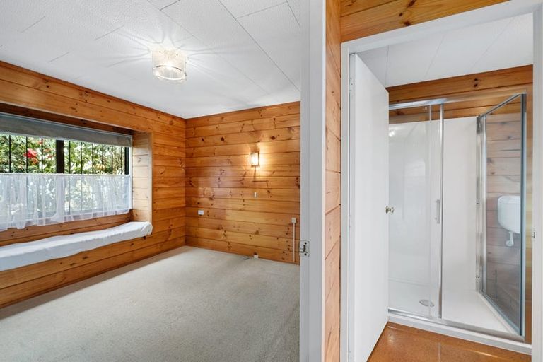 Photo of property in 1/11 Elliott Avenue, Bayview, Auckland, 0629