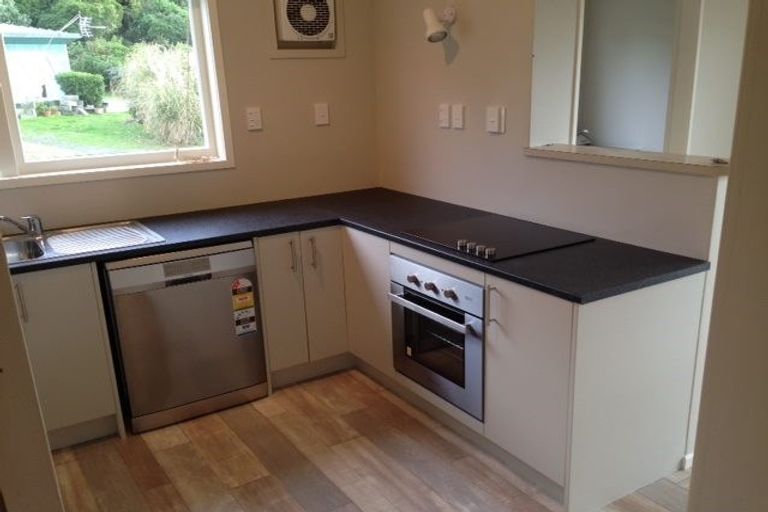 Photo of property in 11a Atlanta Grove, Brooklyn, Wellington, 6021