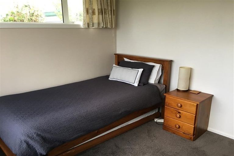 Photo of property in 8 Hollis Road, Paraparaumu Beach, Paraparaumu, 5032