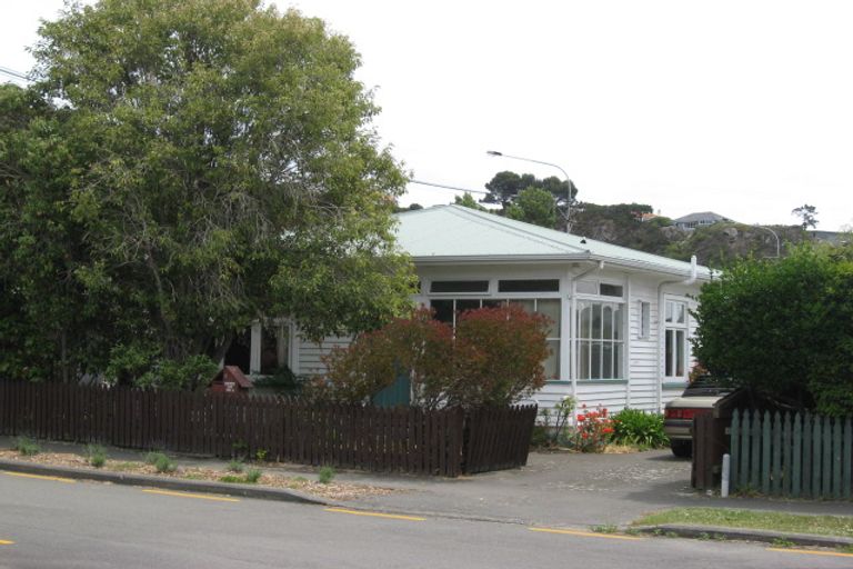 Photo of property in 1 Celia Street, Redcliffs, Christchurch, 8081