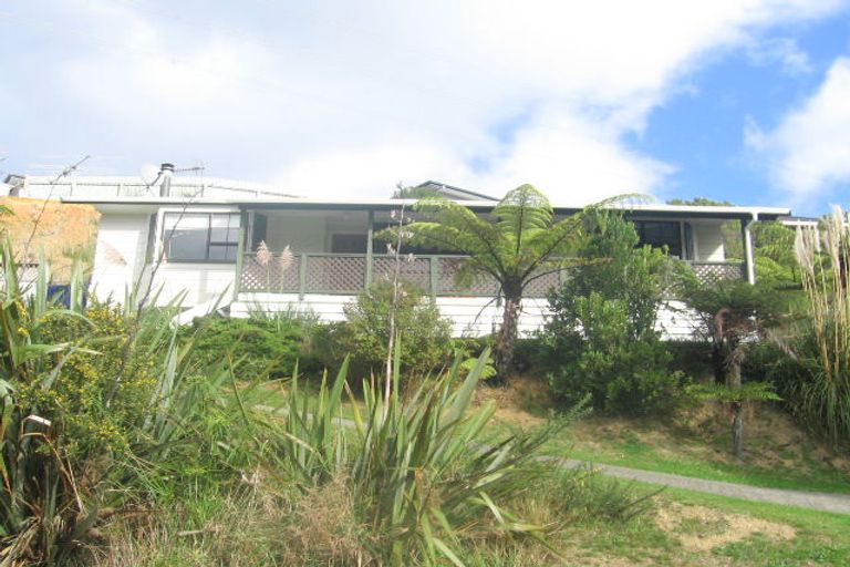 Photo of property in 143 Tirohanga Road, Tirohanga, Lower Hutt, 5010