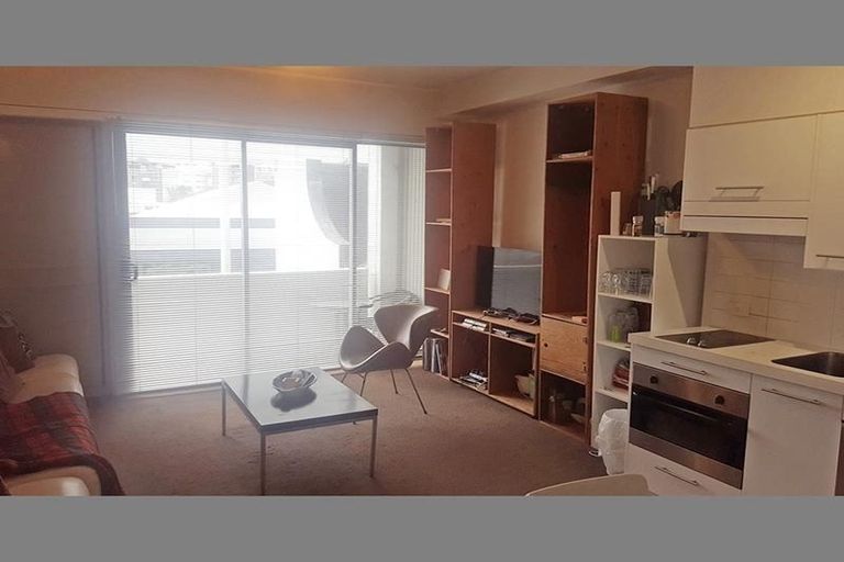 Photo of property in 155 Beach Road, Castor Bay, Auckland, 0620