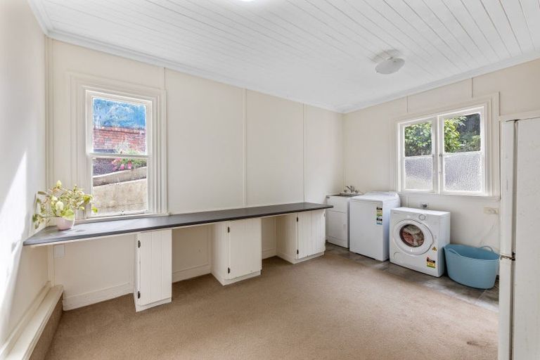 Photo of property in 59 Totara Street, Ravensbourne, Dunedin, 9022