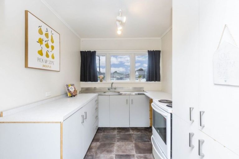 Photo of property in 14/6-8 Keys Street, Elderslea, Upper Hutt, 5018