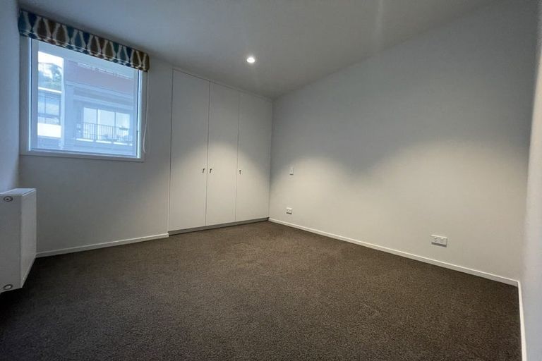 Photo of property in 7 Jean Caldwell Way, Island Bay, Wellington, 6023
