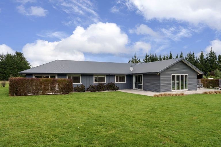 Photo of property in 83 Smarts Road, Loburn, Rangiora, 7472